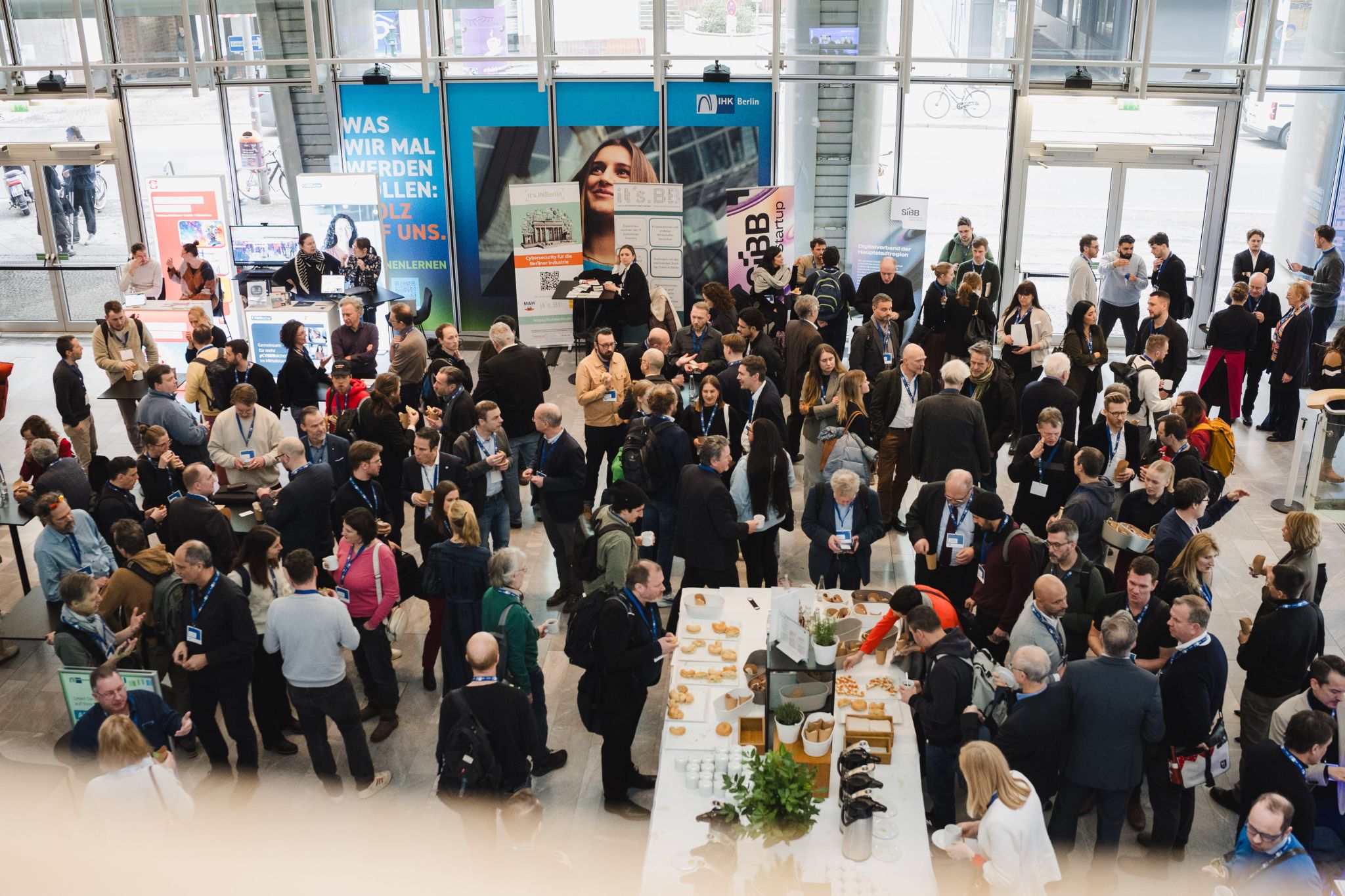 Vortrag zum KI-Stadel als regionales Infrastrukturkonzept für KI-Readiness